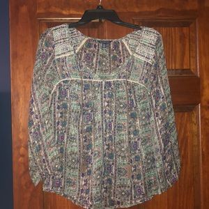 Sheer 3/4 sleeve tunic style shirt Amer. Eagle Med